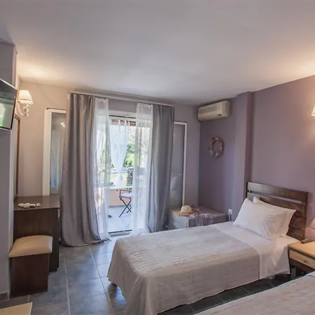 住宿加早餐酒店 Tellis 3*