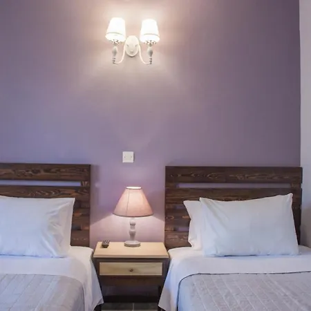 Tellis Bed & Breakfast Moraḯtika