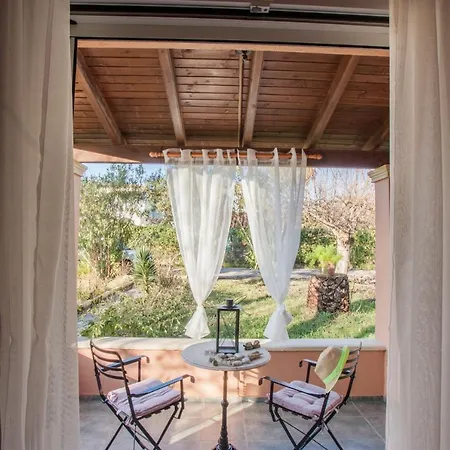 Tellis Bed & Breakfast Moraḯtika