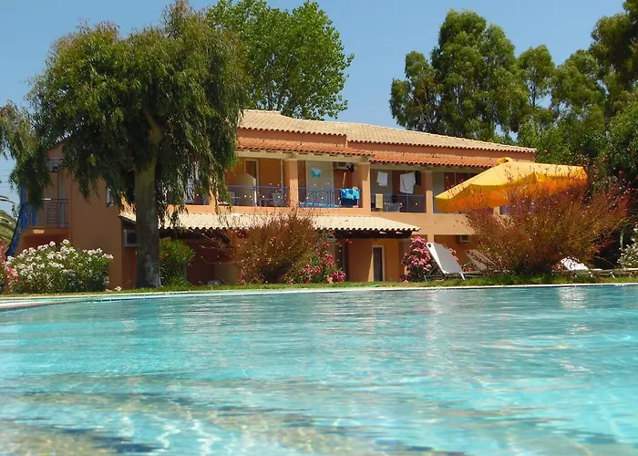 Tellis Bed and Breakfast 3*