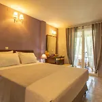 Bed and Breakfast Tellis 3*