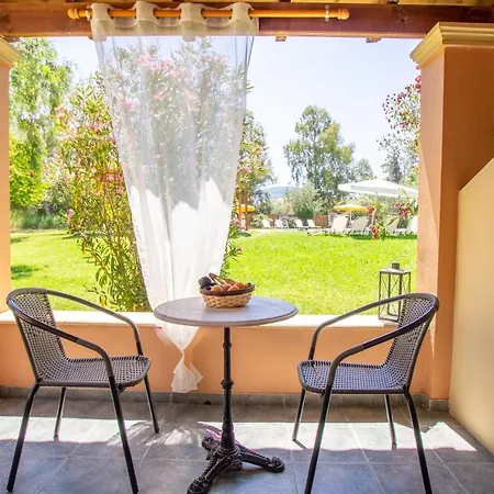 Tellis B&B Moraitika