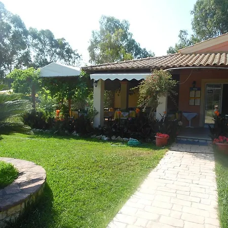 B&B Tellis Moraitika