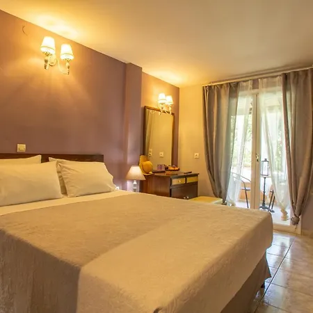 Bed & Breakfast Tellis 3*